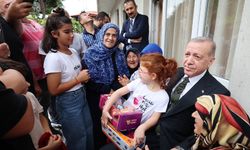 Cumhurbaşkanı Erdoğan'dan Rize'de komşu ziyareti