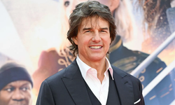 Tom Cruise’a Prestijli Onur Nişanı: Légion d'Honneur!