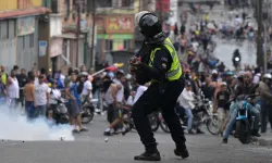 Venezuela’da protestolar devam ediyor: 1200 kişi gözaltında