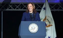 Kamala Harris başkan adayı olmak için yeterli oyu aldı