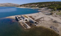 Barajdan su çekilince Selçuklu hanı ortaya çıktı