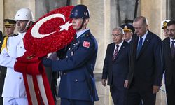 Cumhurbaşkanı Erdoğan ve YAŞ üyeleri Anıtkabir'de