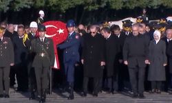 Devlet erkanı Anıtkabir'de. Ulu önder Atatürk ölümünün 86. yıldönümünde anılıyor