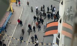 Elazığ'da deprem sonrası yaşanan panik kamerada