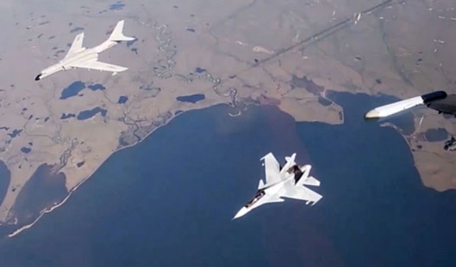 Rusya ve Çin’in stratejik bombardıman uçakları birlikte uçtu