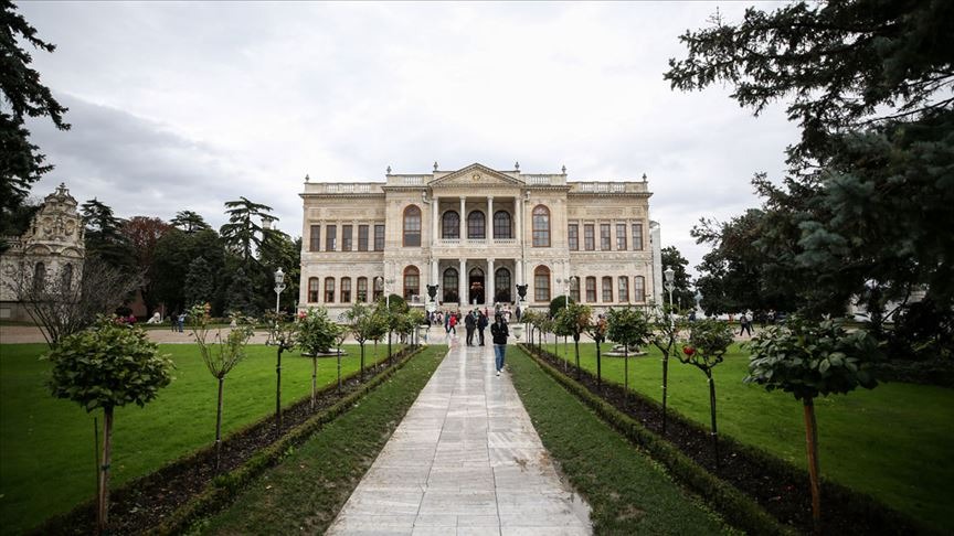 Dolmabahce Sarayi E